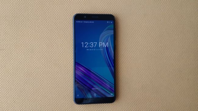6 inç FHD+ ekran ve saf Android